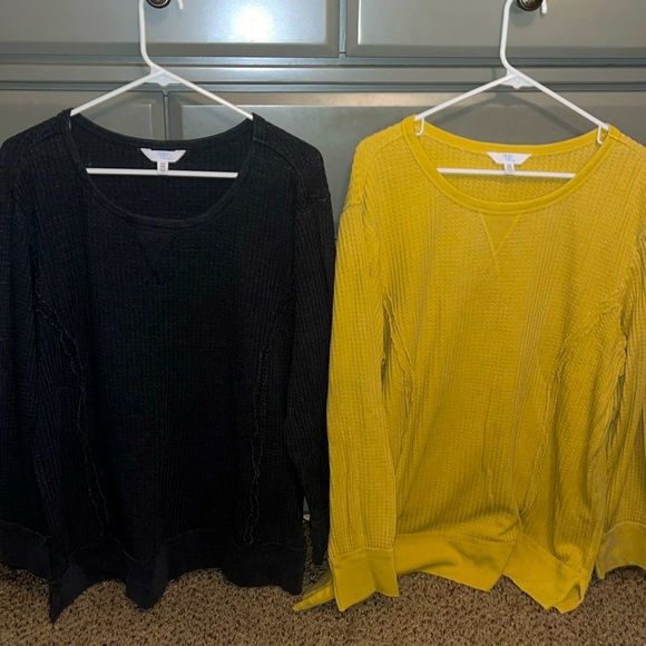 2 Time and Tru Thermals - Picture 1 of 2